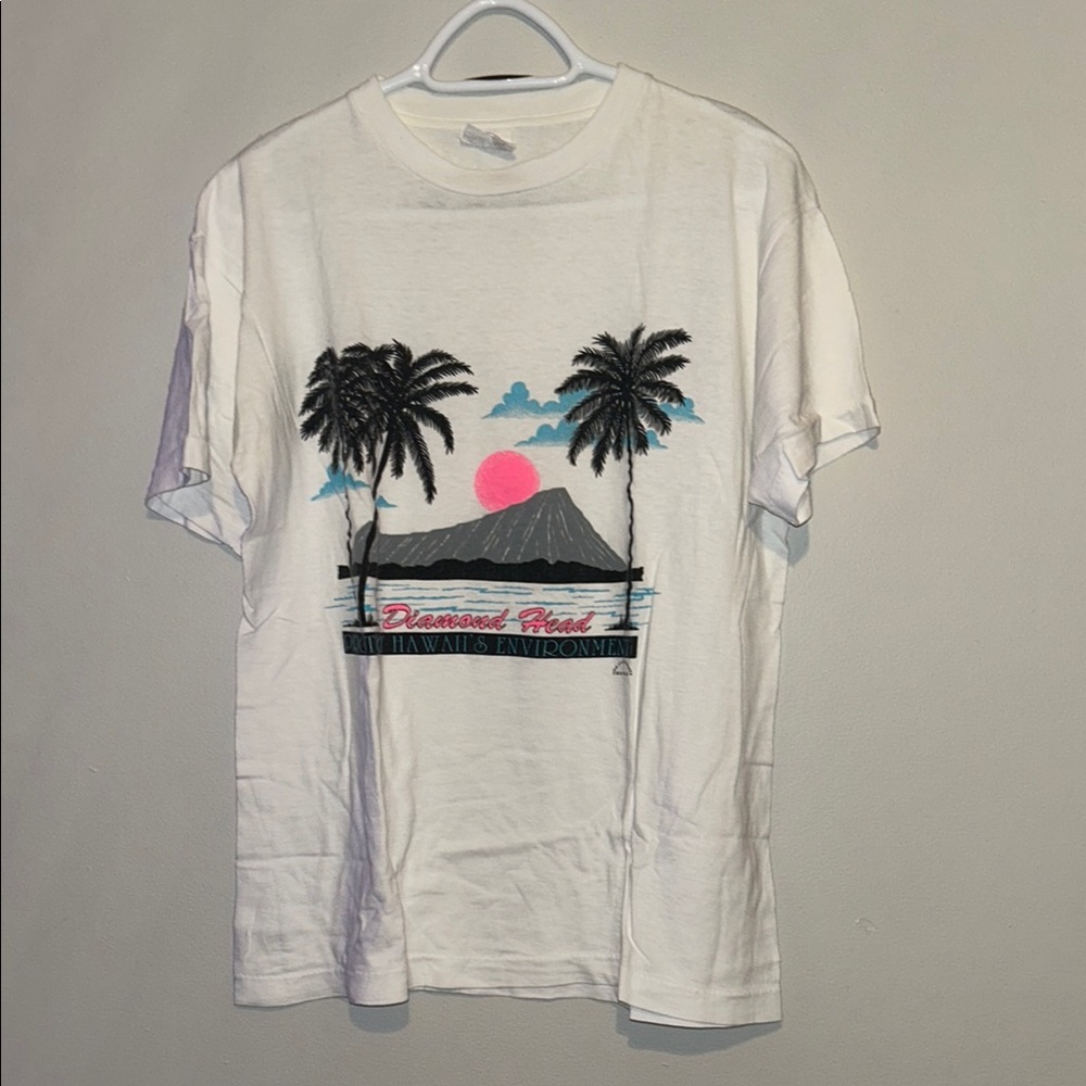 Pink and White Short Sleeve Tee with Tropical Graphic 
Vintage protect Hawaii